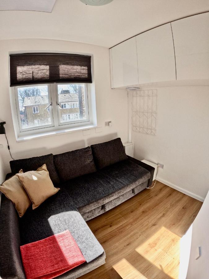 Lovely One Bedroom Flat Лондон Экстерьер фото